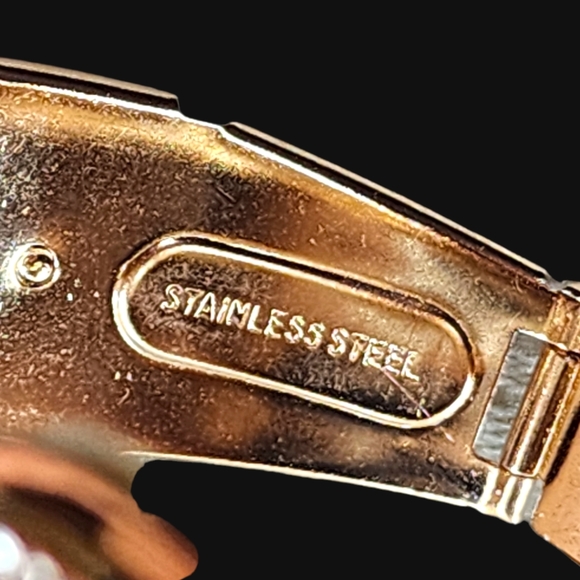 NWT Unisex Luxury Rose Gold Rhinestone Quartz Watch Dial Analog Wristwatch - Picture 9 of 16